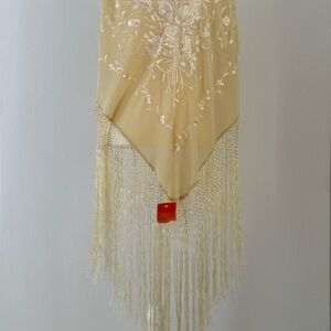 NWT Artesania J. Pertinez silk shawl. Champagne. Size 57”x30” without fringe.